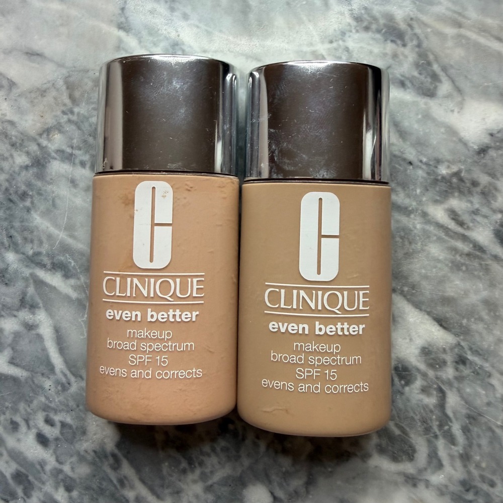 Clinique Even Better Makeup SPF 15 Foundation Bundle